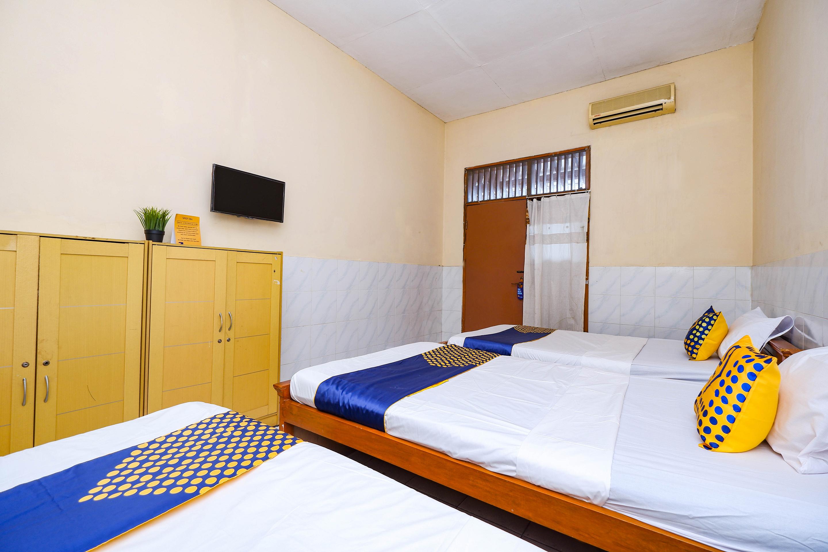 Surakarta  Spot On 2011 Hotel Mekar Sari מראה חיצוני תמונה
