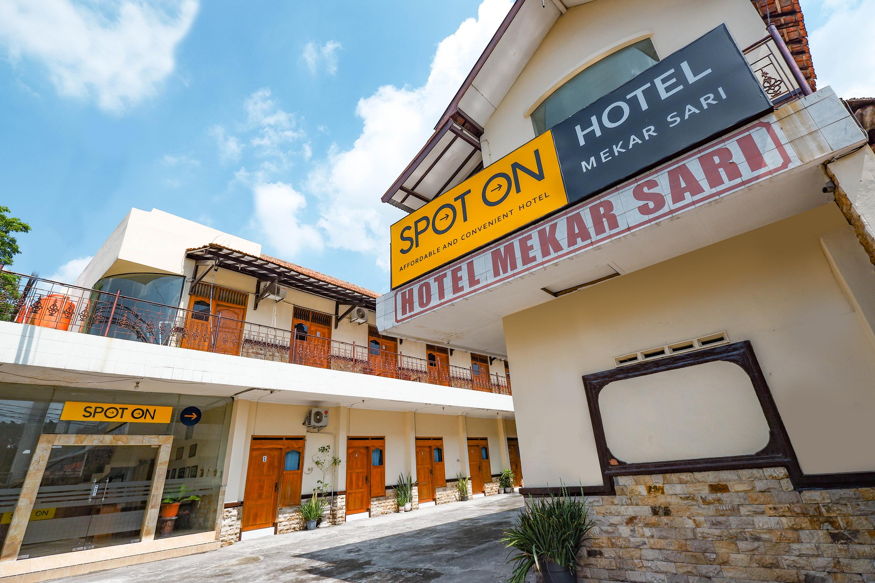 Surakarta  Spot On 2011 Hotel Mekar Sari מראה חיצוני תמונה